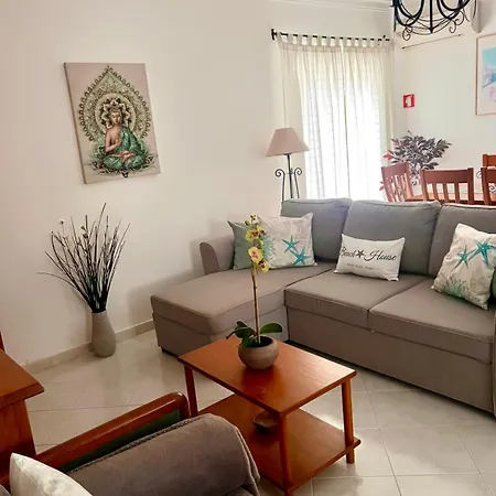 Falesia House Apartament *